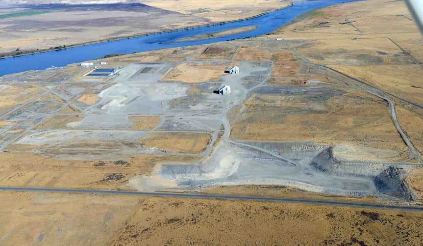 An aerial view of the Hanford site during soil a remediation process in 2015
