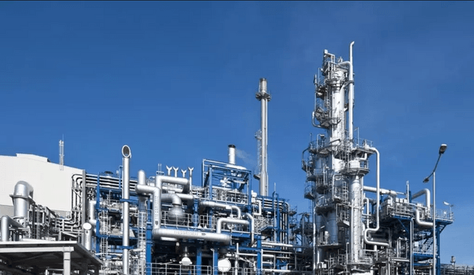 A large industrial facility